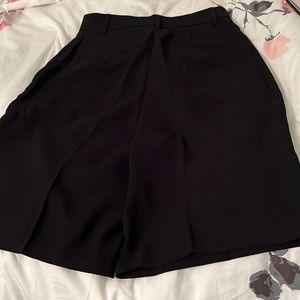 Bermuda size 2